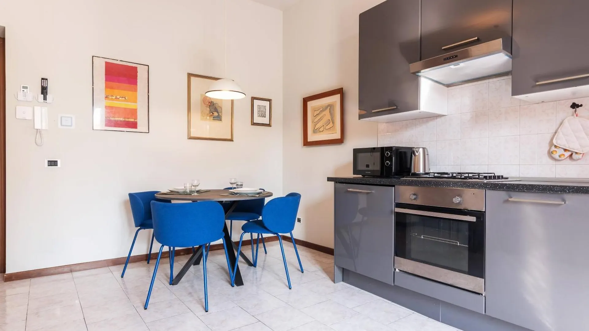 Commenda Flexyrent Apartment Wifi Mediolan Włochy